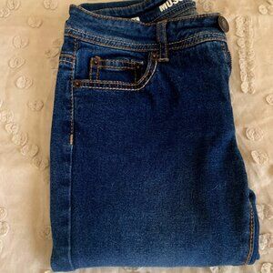 NWOT! Mossimo Skinny Jeans - Size 3